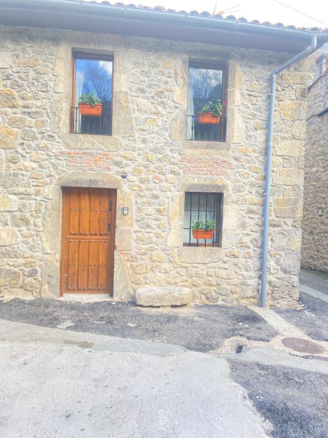 Vivienda Vacacional Trespandiu Oceno Exterior foto